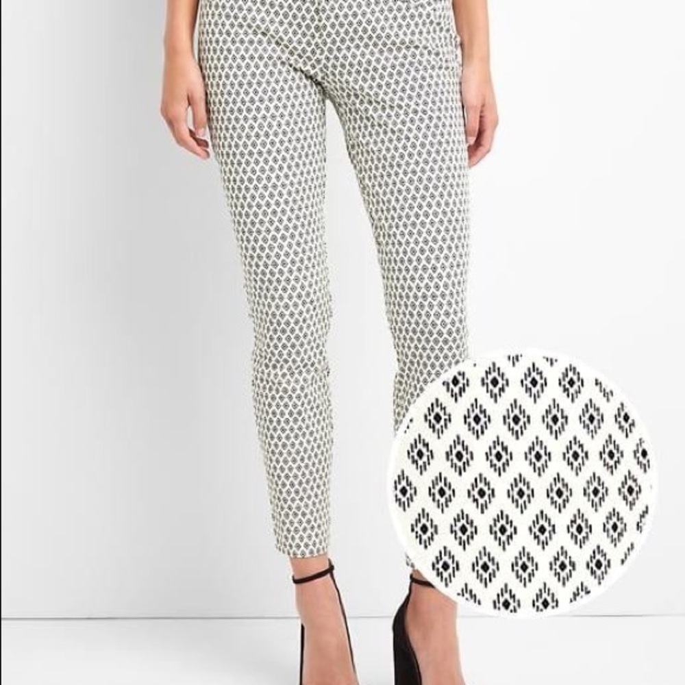 NWT Gap Curvy Skinny dress pants in size 4 tall